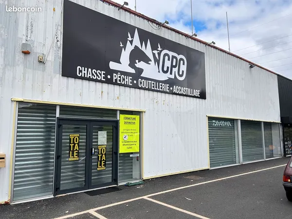 Local 586 m² QUIMPER