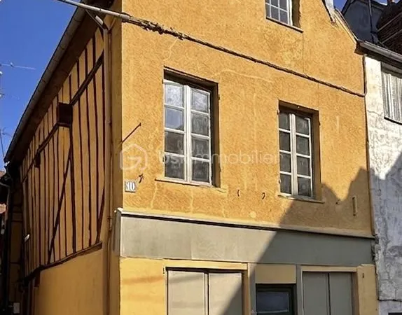 Immeuble de rapport 5 pièces 120 m²