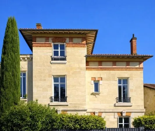 Maison 9 pièces 264 m²