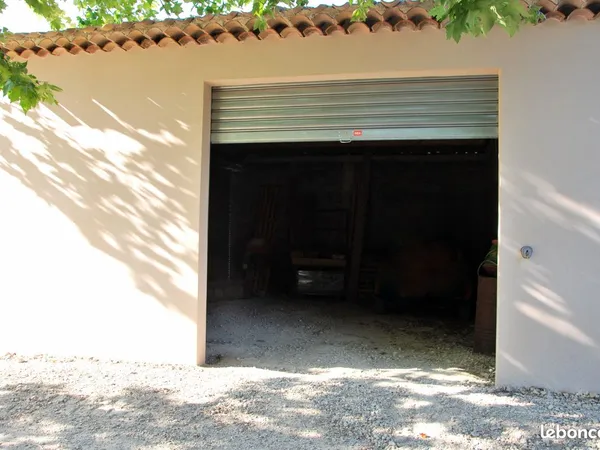 Garage sécurisé 55 m²