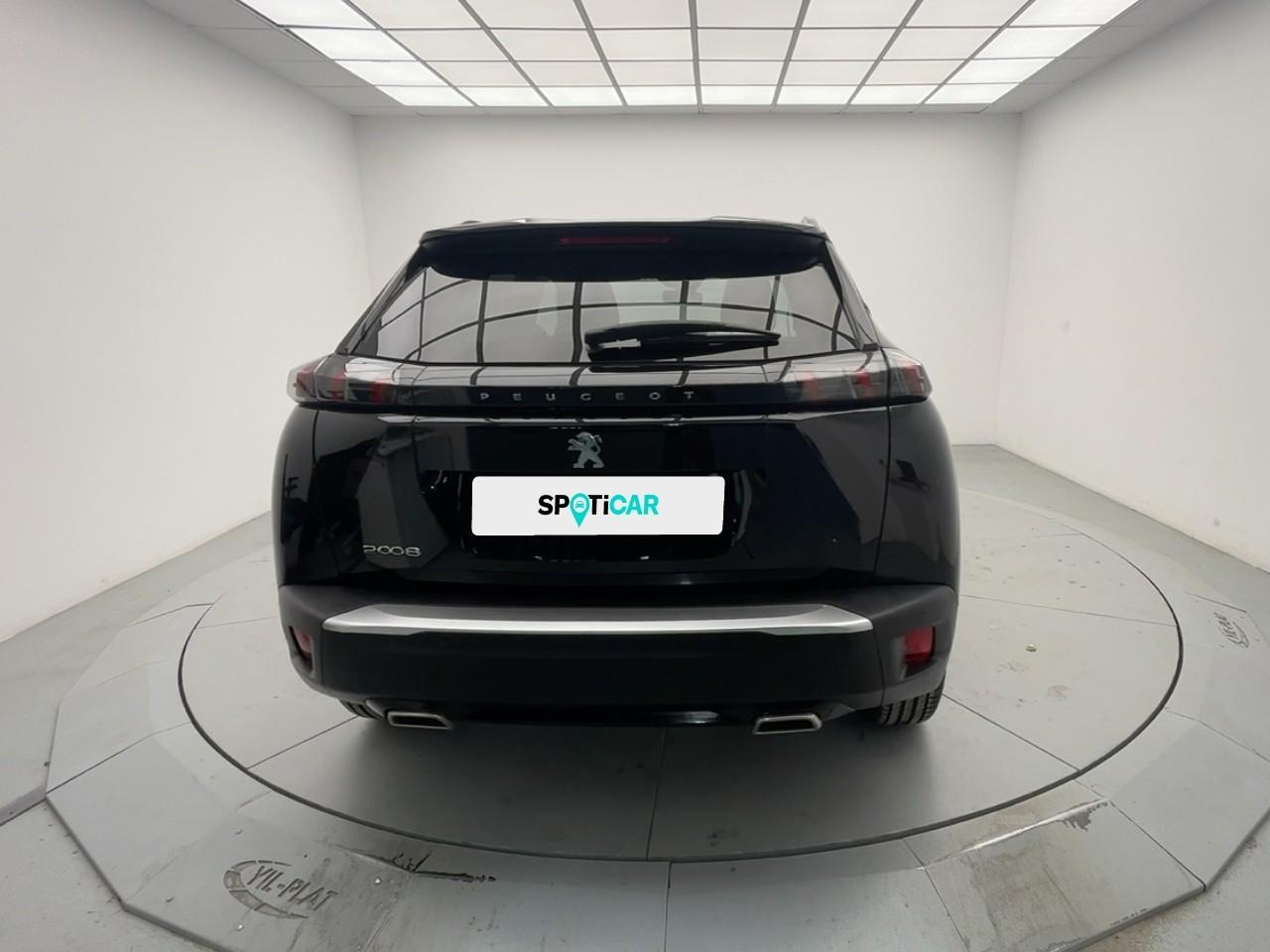 Peugeot 2008 puretech 130 s&s eat8 style — photo 4