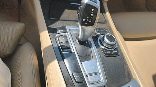 BMW Serie 7 4.4 i V8 465 ActiveHybrid BVA8 - Exclusive – 2011 – 94000 km – Hybride essence – Boîte Automatique — photo 21