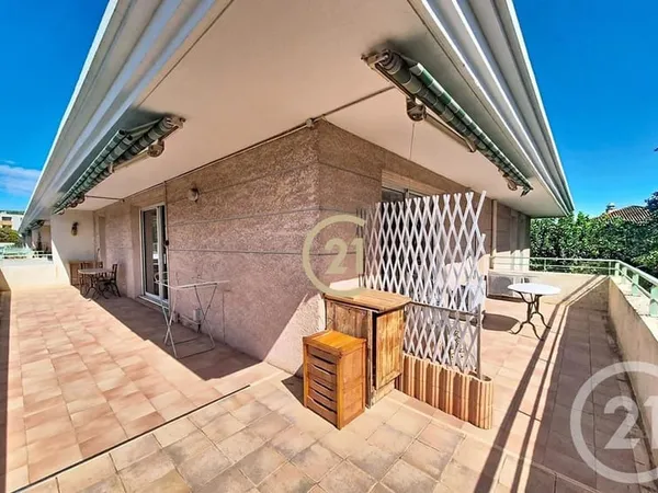 Appartement 5 pièces 114 m²