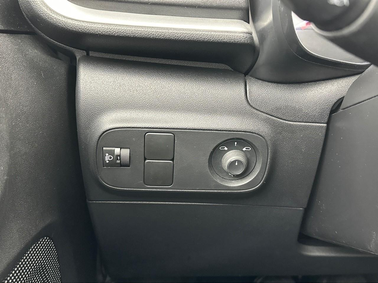 Citroën C3 bluehdi 100 bvm6 you — photo 18