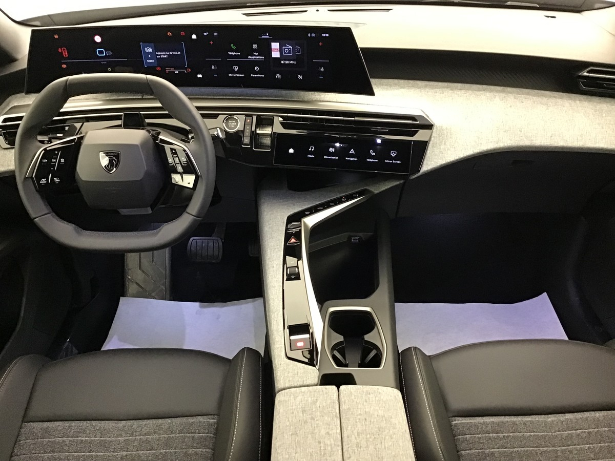 Peugeot 3008 — photo 11