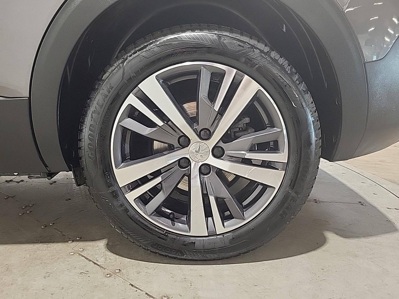 Peugeot 5008 bluehdi 130ch s&s eat8 allure pack — photo 16