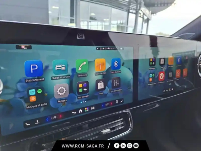 Mercedes Cla coupe 250+ avec technologie eq limited edition — photo 16