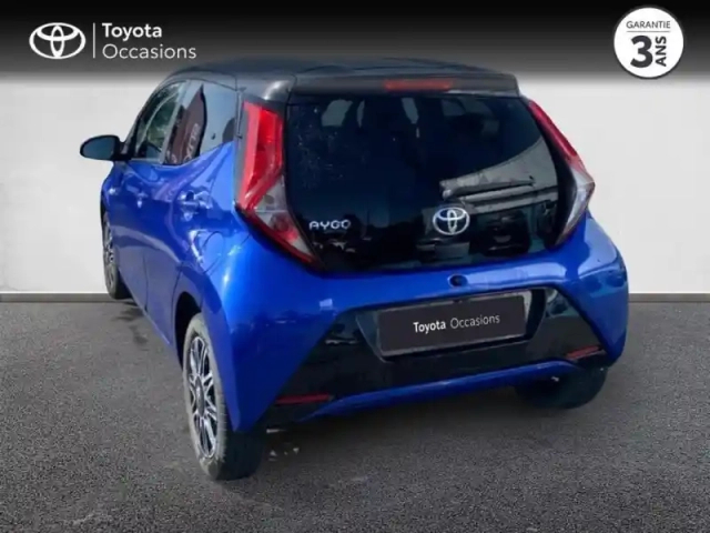 Toyota Aygo 1.0 vvt-i 72ch x-clusiv 5p my20 — photo 2