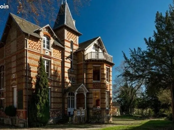 Propriété 9 pièces 280 m²