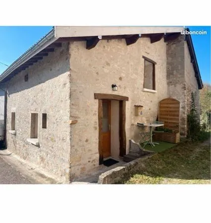 Maison de village à louer