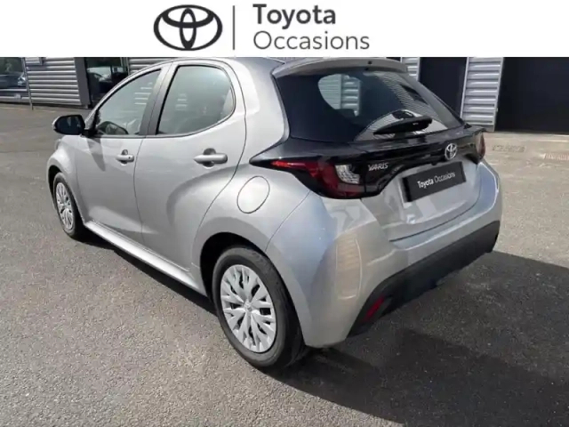 Toyota Yaris 120 vvt-i dynamic 5p my22 — photo 2