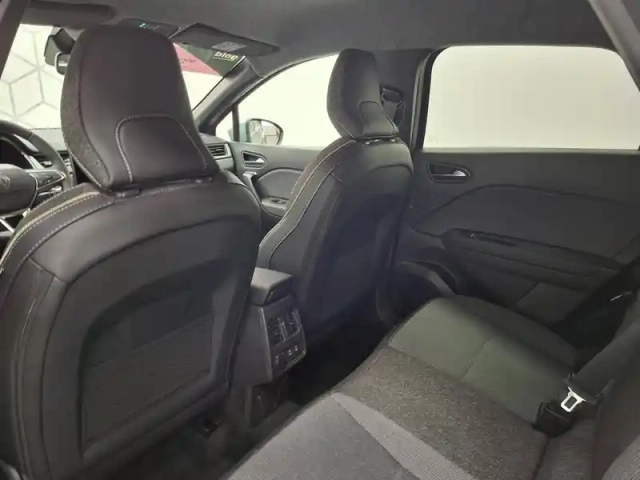 Renault Captur tce 90 ch — photo 136