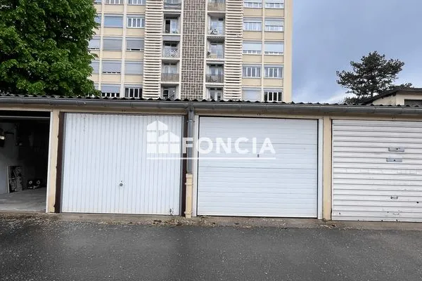 Parking 15 m²