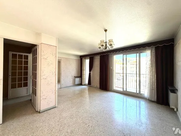 Vends t3 - 71 m² - Aubagne 13400