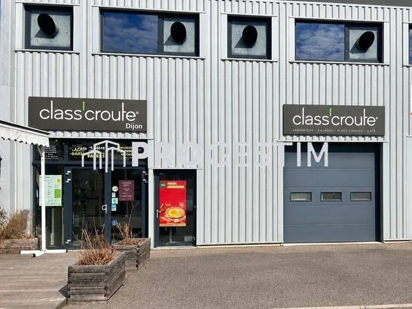 Local d'activité 190 m²