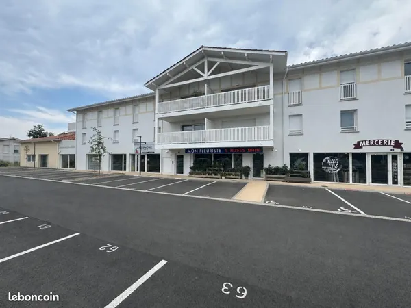Local commercial 84 m²