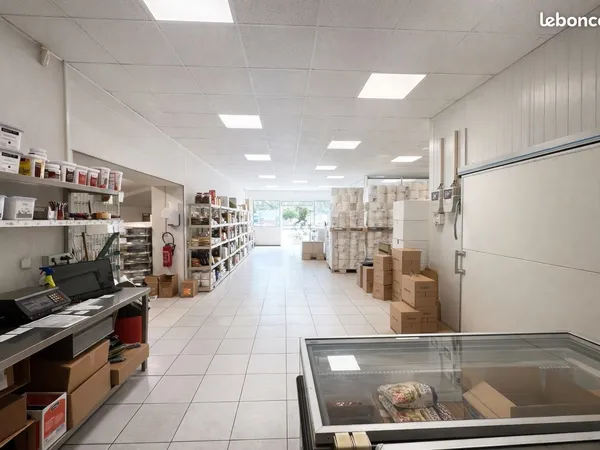 Fonds de commerce 285 m² BOUC BEL AIR