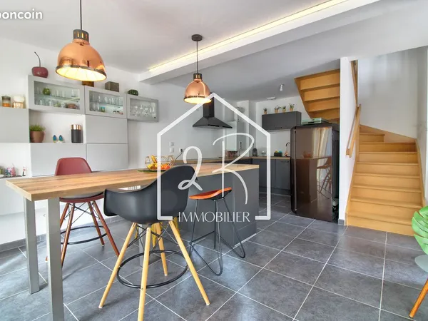 Maison 4 pièces 73 m²