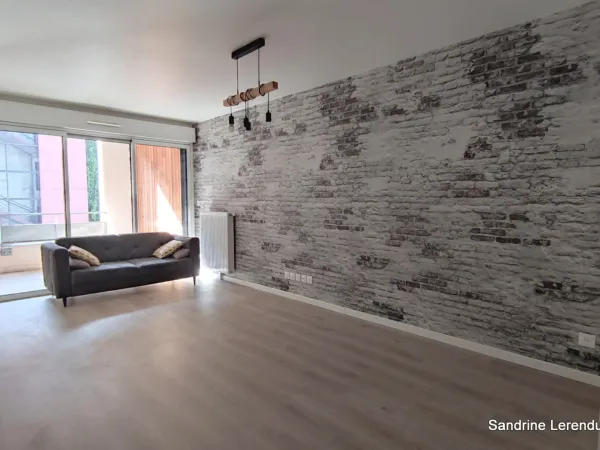 ROUEN - APPARTEMENT T2 RÉCENT AVEC LOGGIA - DPE B - ASCENSEUR