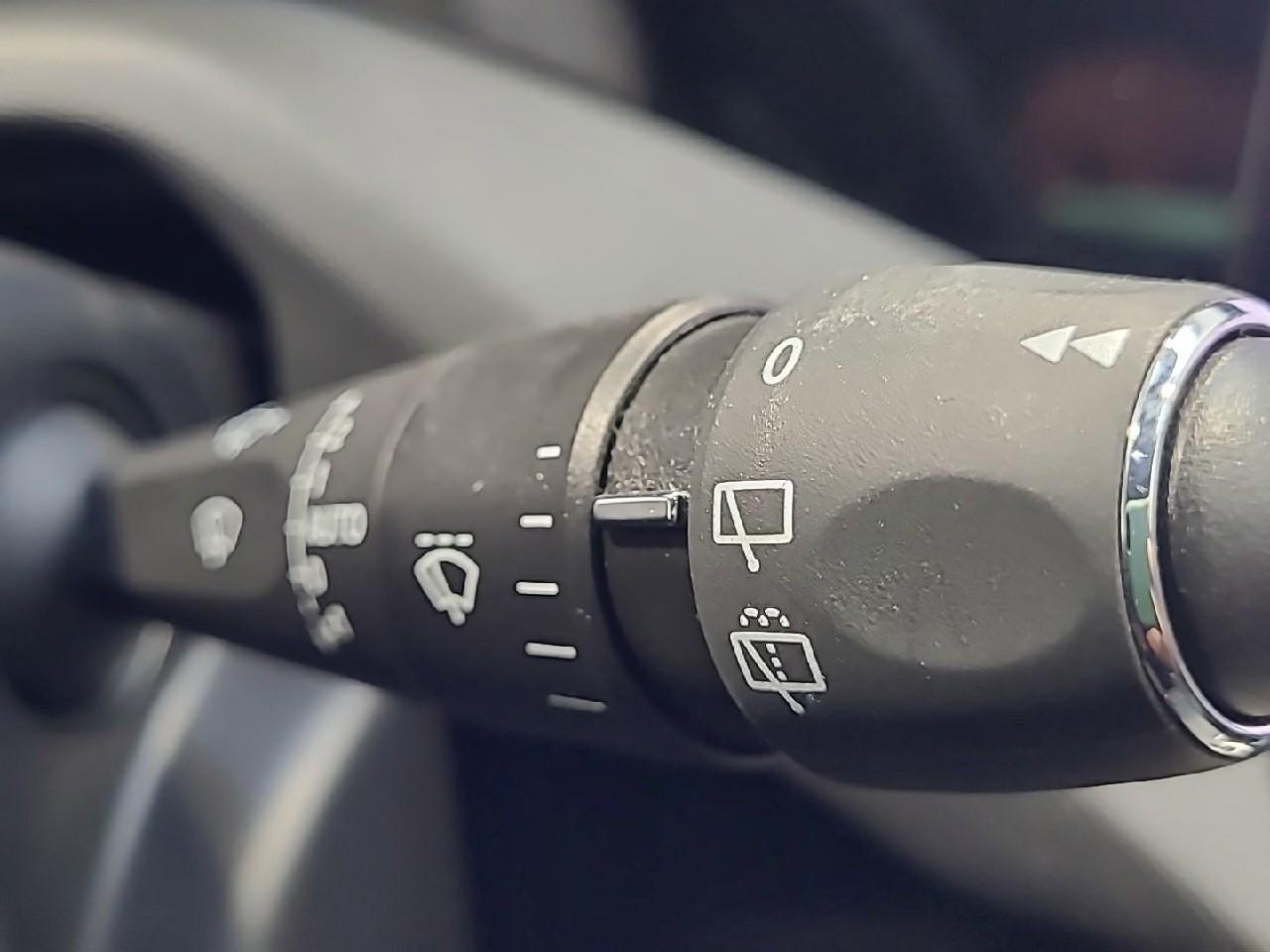 Peugeot 308 phev 225 e-eat8 gt pack — photo 21