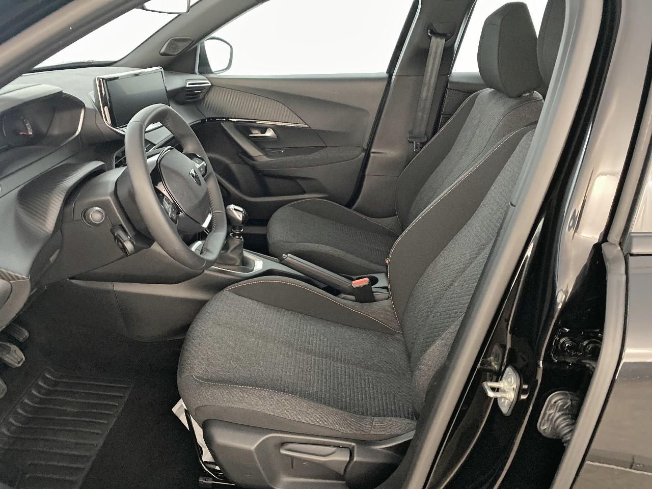 Peugeot 2008 100 s&s bvm6 style — photo 9