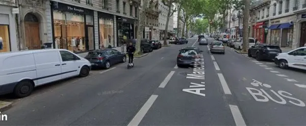 Boutique 102 m² LYON