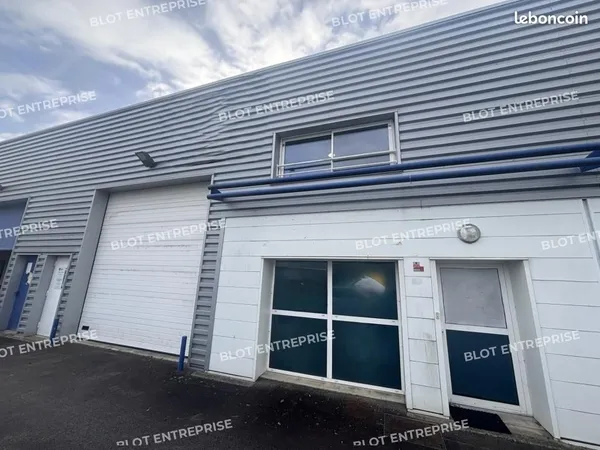 Local d'activité 350 m²