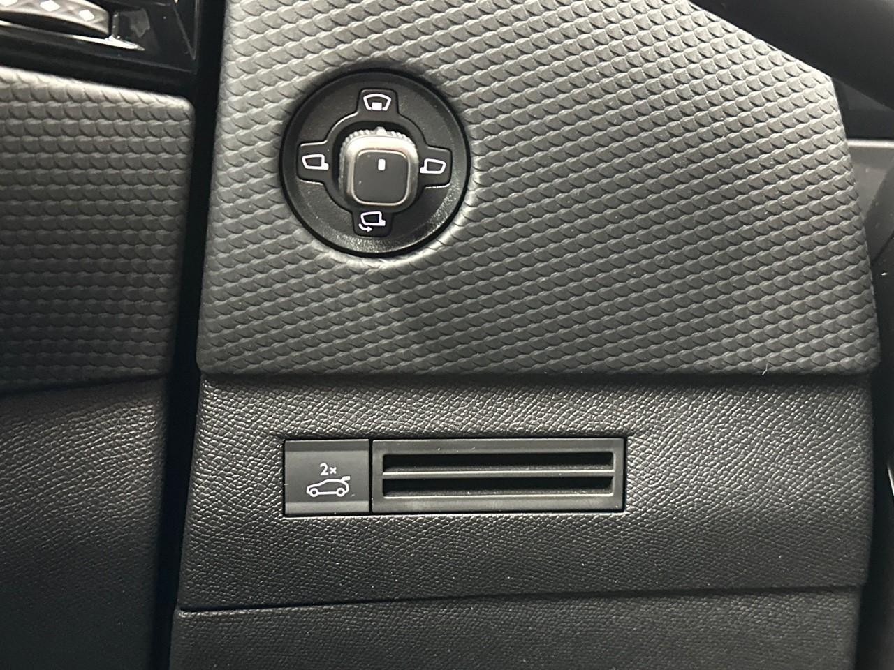 Ds Ds 4 puretech 180 eat8 rivoli — photo 17
