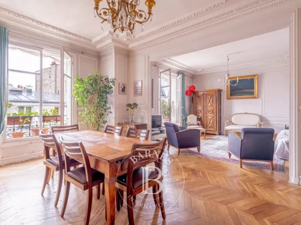 Vente Appartement Paris V - Val de Grâce - Possibilité 4 chambre