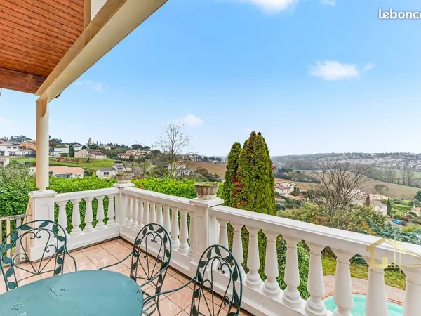 Maison 7 pièces 150 m²