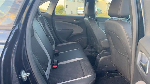 Opel Crossland X 1.2 Turbo 130 - Design – 2019 – 82539 km – Essence – Boîte Manuelle — photo 9