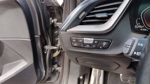 BMW Serie 1 118d 150 BVA - M Sport – 2021 – 148677 km – Diesel – Boîte Automatique — photo 18