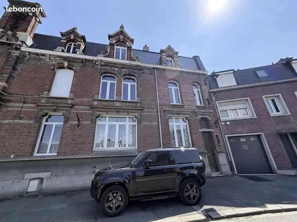 Maison de ville 6 pièces 140 m²