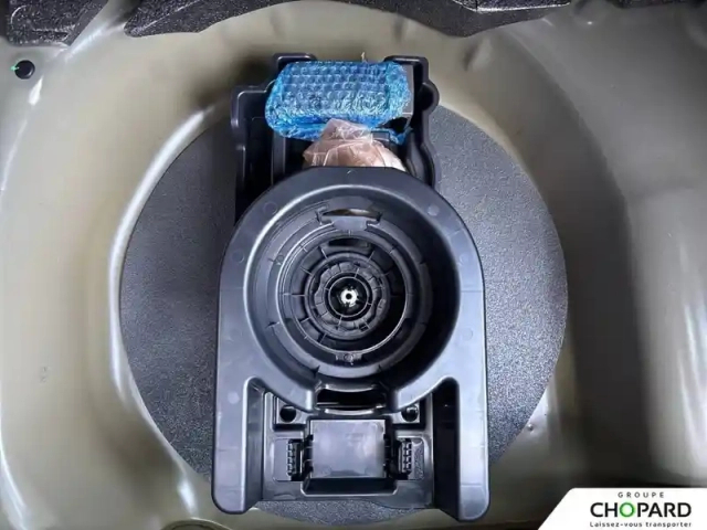 Peugeot 208 hybrid 110 ch e-dcs6 — photo 48