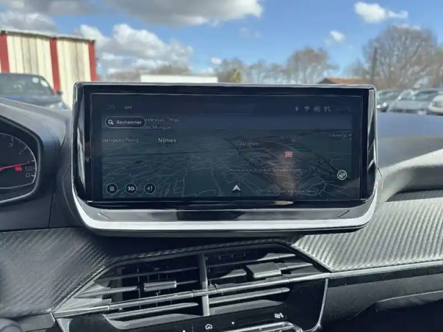 Peugeot 208 puretech 100 s&amp;s bvm6 — photo 30