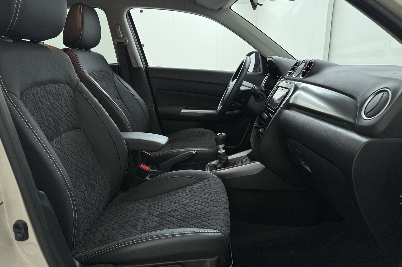 Suzuki Vitara — photo 7
