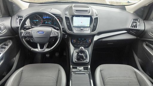 Ford Kuga 2.0 TDCI 150 4X2 - Titanium – 2019 – 111039 km – Diesel – Boîte Manuelle — photo 7