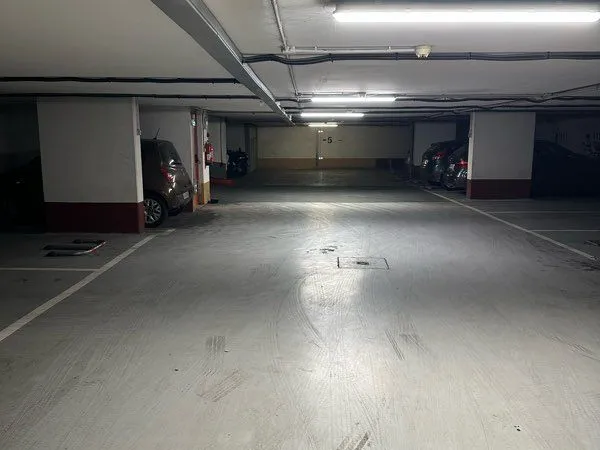 Vente parking porte saint Martin