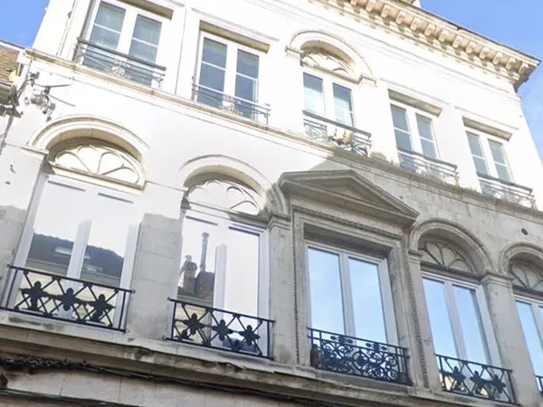 Studio 1 pièce 14 m²