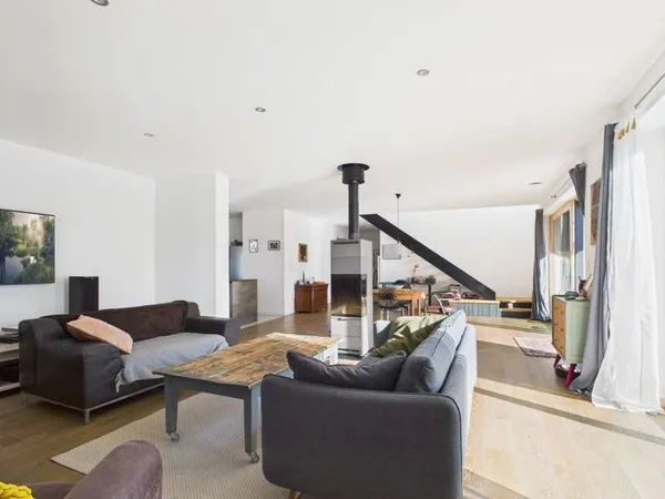 Maison 5 pièces 170 m²