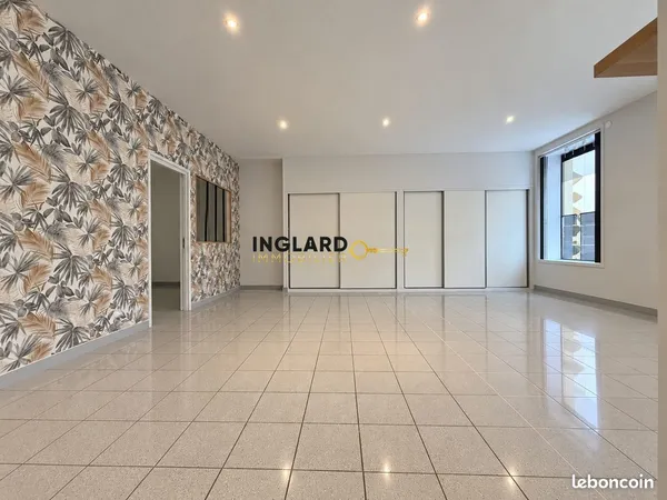 Local 85 m²