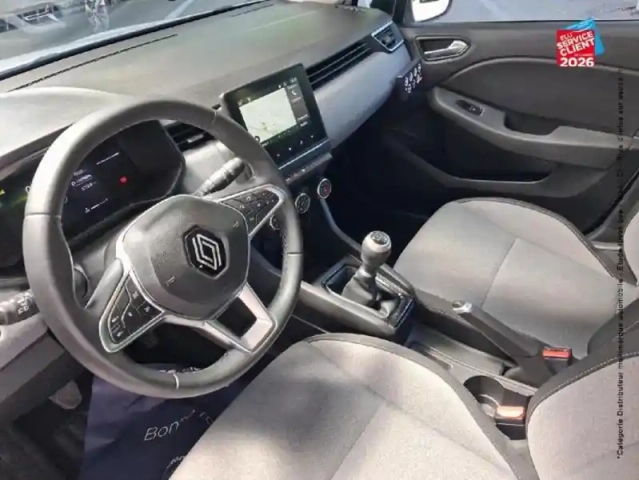 Renault Clio 1.5 blue dci 100ch evolution — photo 15