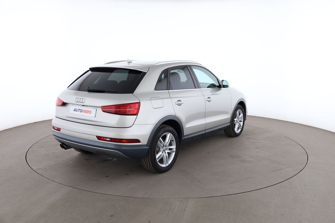 Audi Q3 1.4 TFSI COD Ambition Luxe S Tronic — photo 5