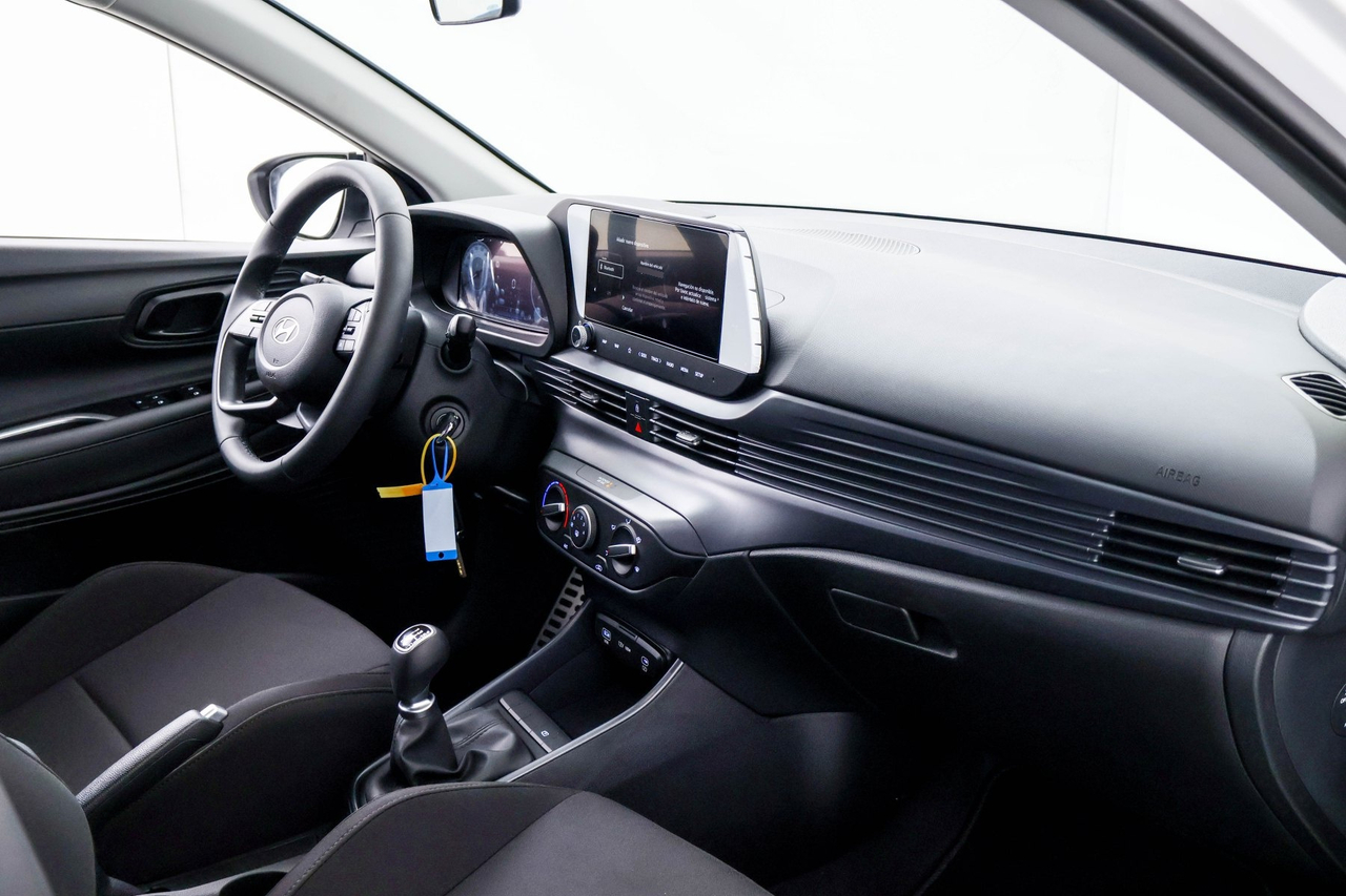 Hyundai BAYON — photo 31