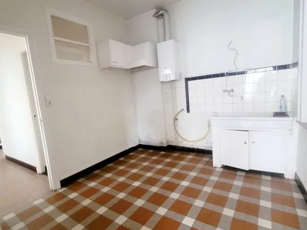Grand appartement une chambre