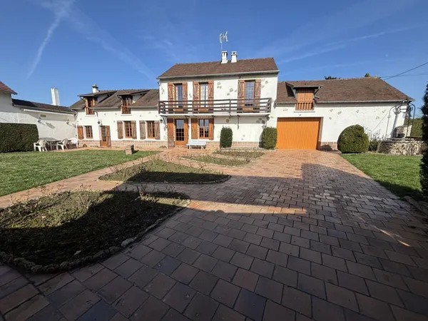 Maison 8 pièces 190 m²