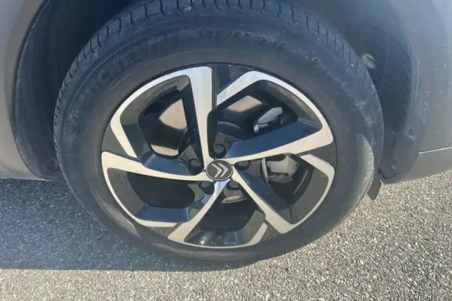 Citroën C5 Aircross hybride rechargeable 225 s&amp;s e-eat8 — photo 14