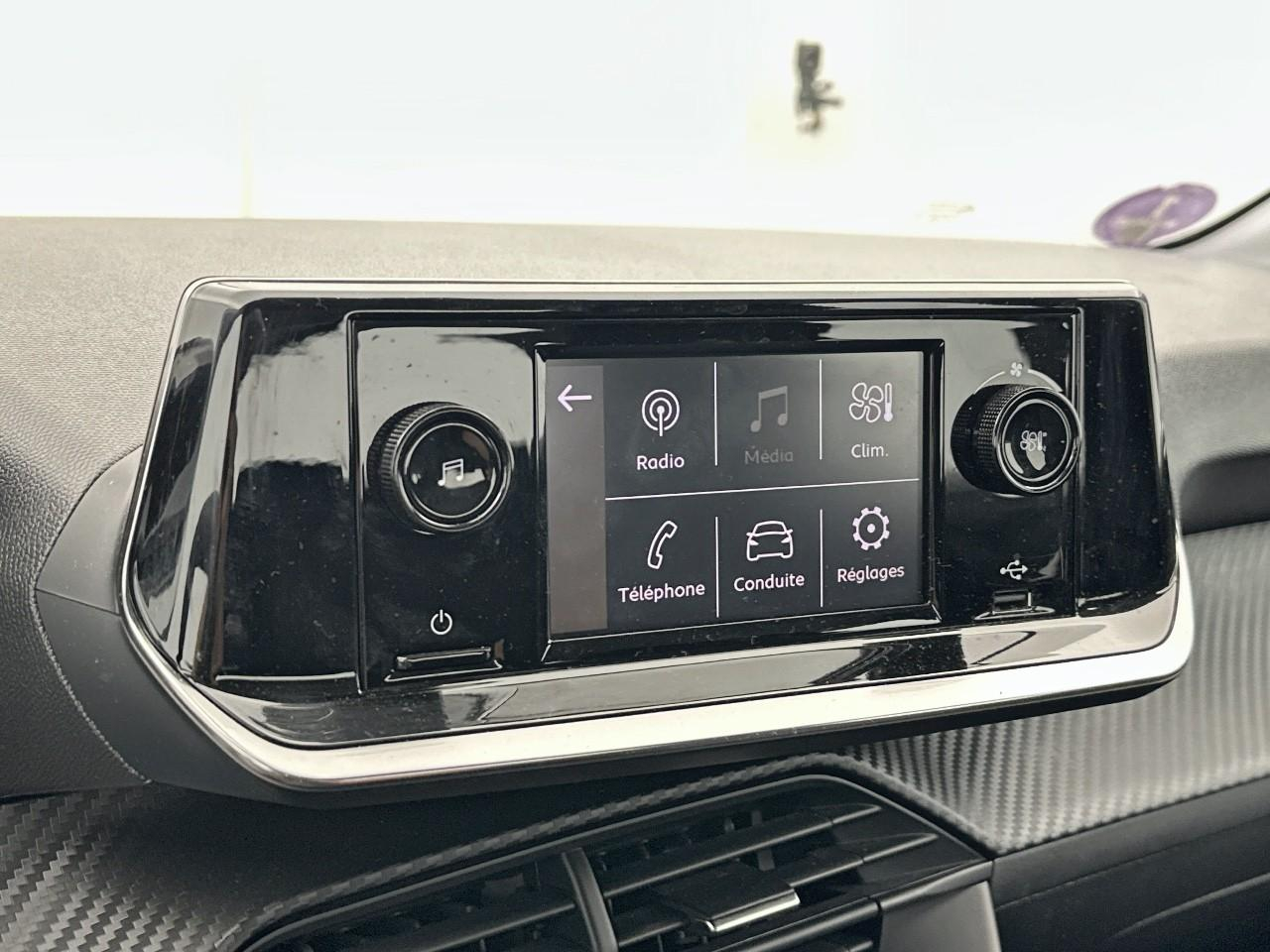 Peugeot 208 puretech 75 s&s bvm5 like — photo 20
