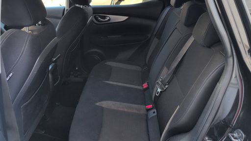 Nissan Qashqai 1.5 dCi 110 - Acenta – 2018 – 118480 km – Diesel – Boîte Manuelle — photo 22