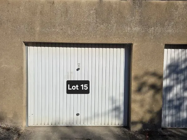 Garage Box 16 m2